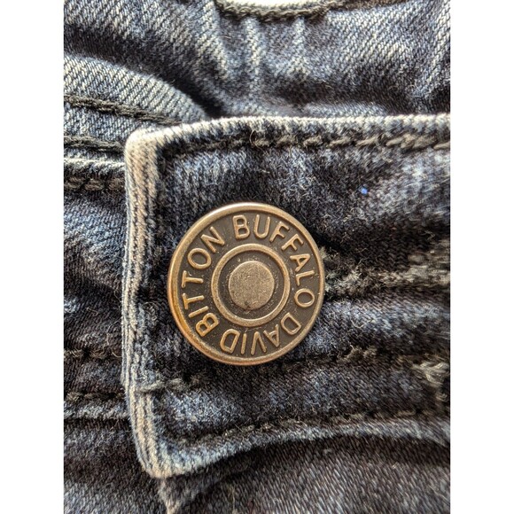 Buffalo David Bitton Jeans Mens 34x32 Straight Stretch Branded Studs Buttons - Picture 3 of 13